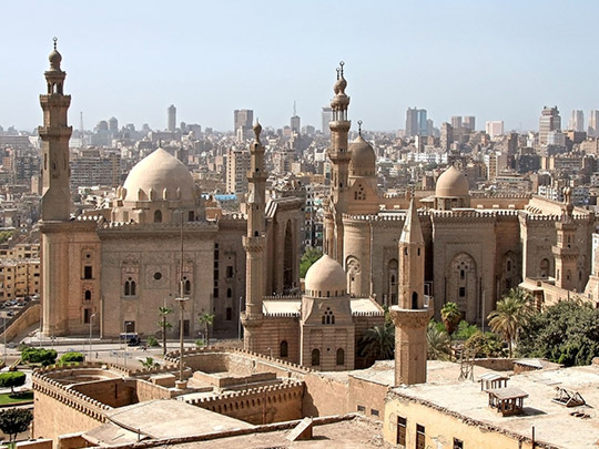 القاهرة